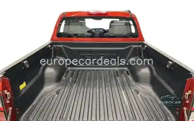 ISUZU D-Max N60 1.9 aut. Crew Nitro Sport Cab