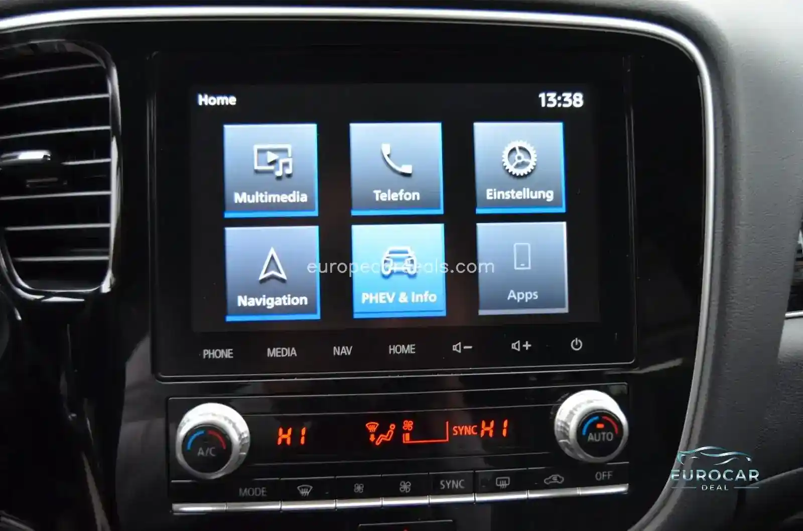Mitsubishi Plug-in Hybrid Outlander