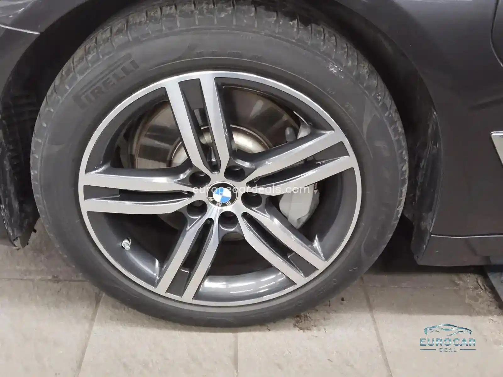 BMW 530