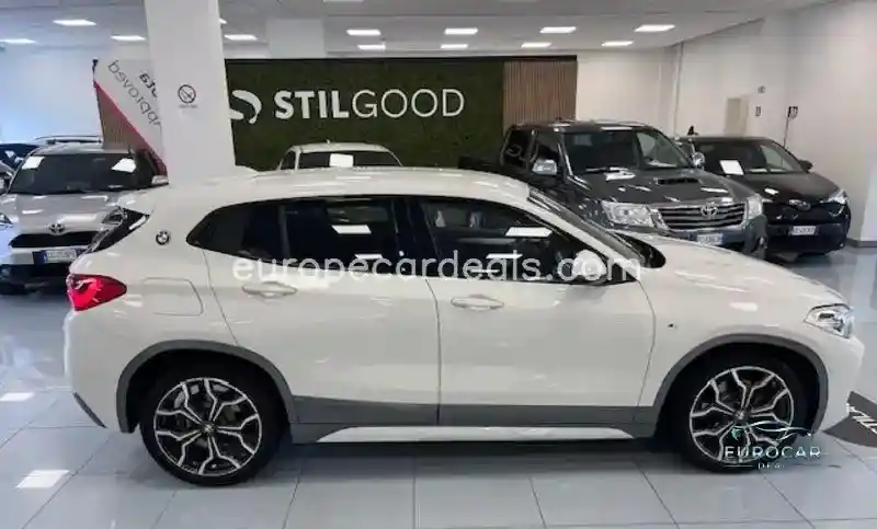 BMW X2
