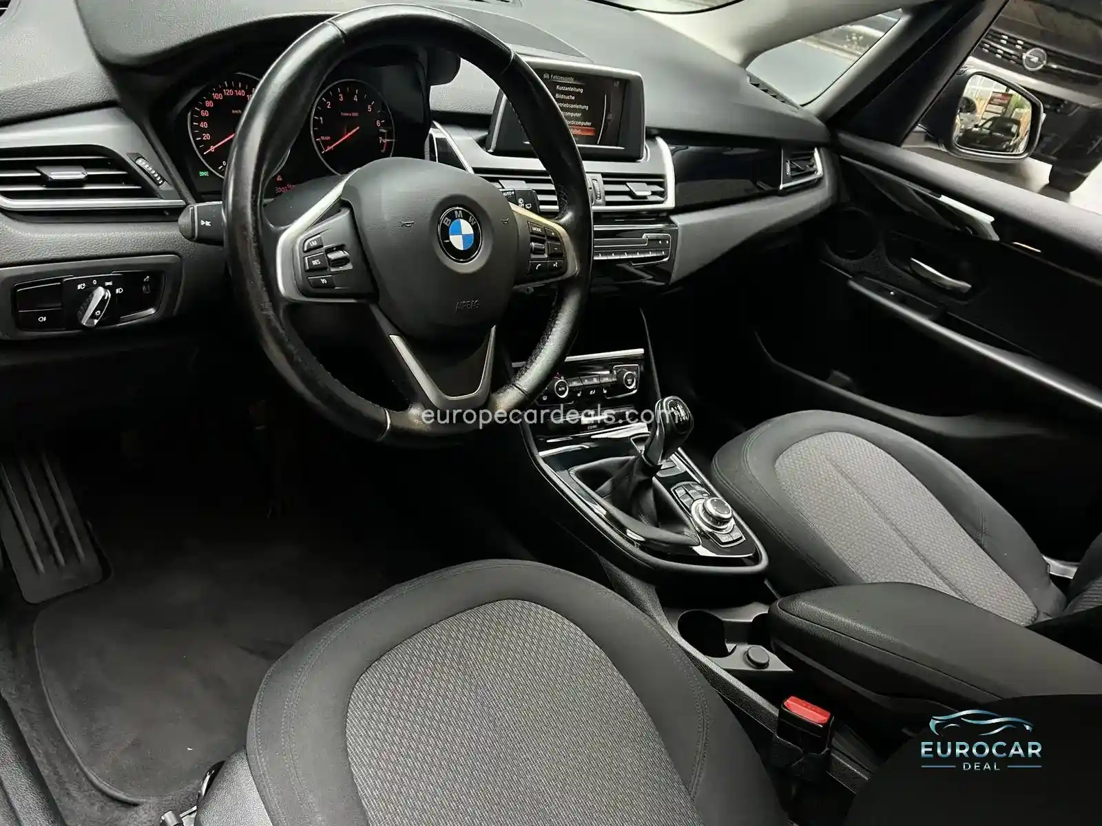 BMW 218