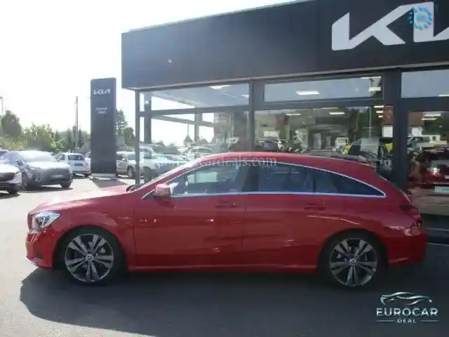 Mercedes-Benz CLA 200 Shooting Brake