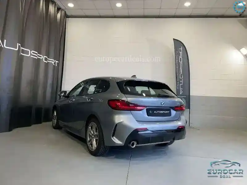 BMW 118