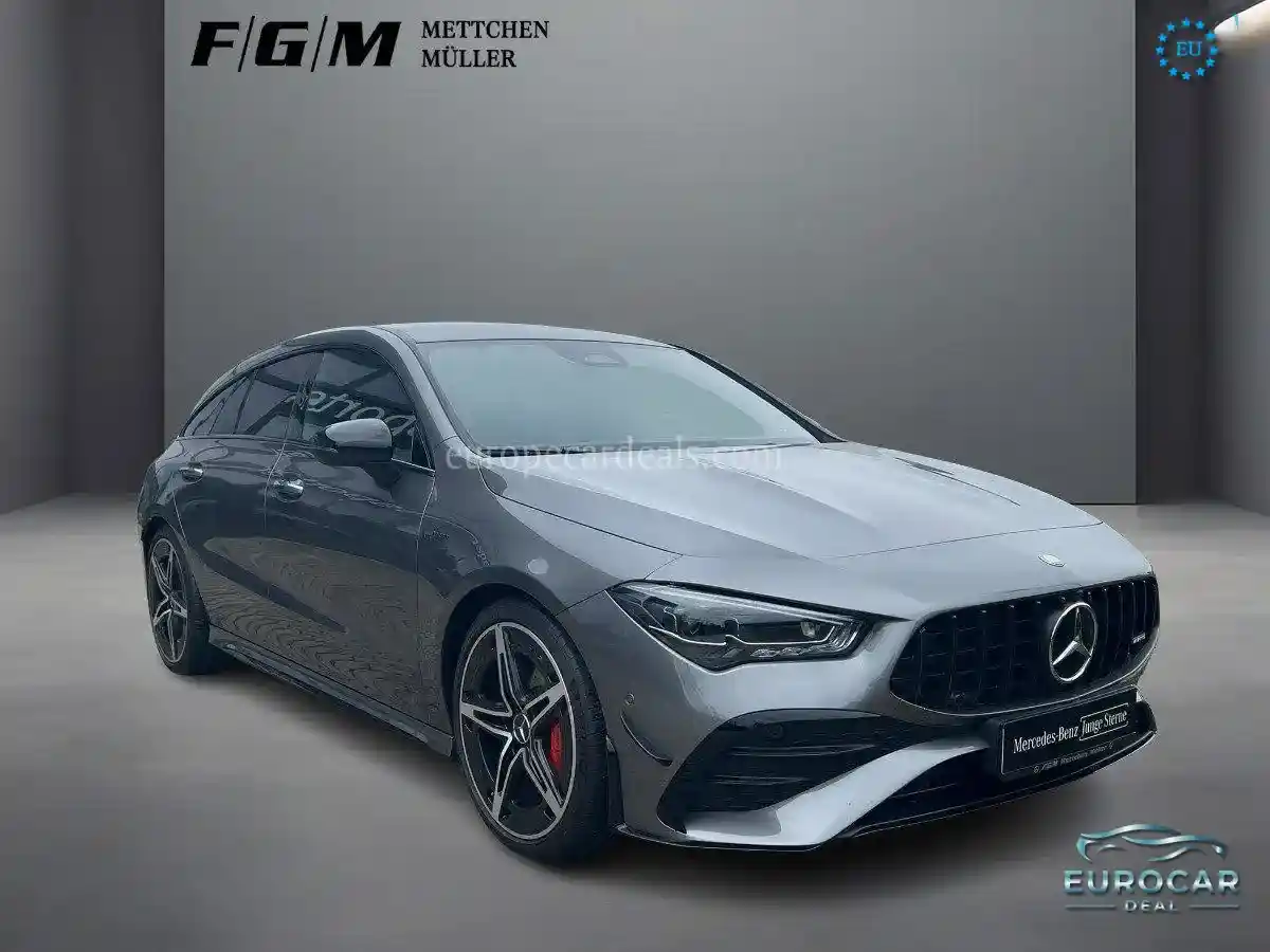 Mercedes-Benz CLA 35 AMG Shooting Brake