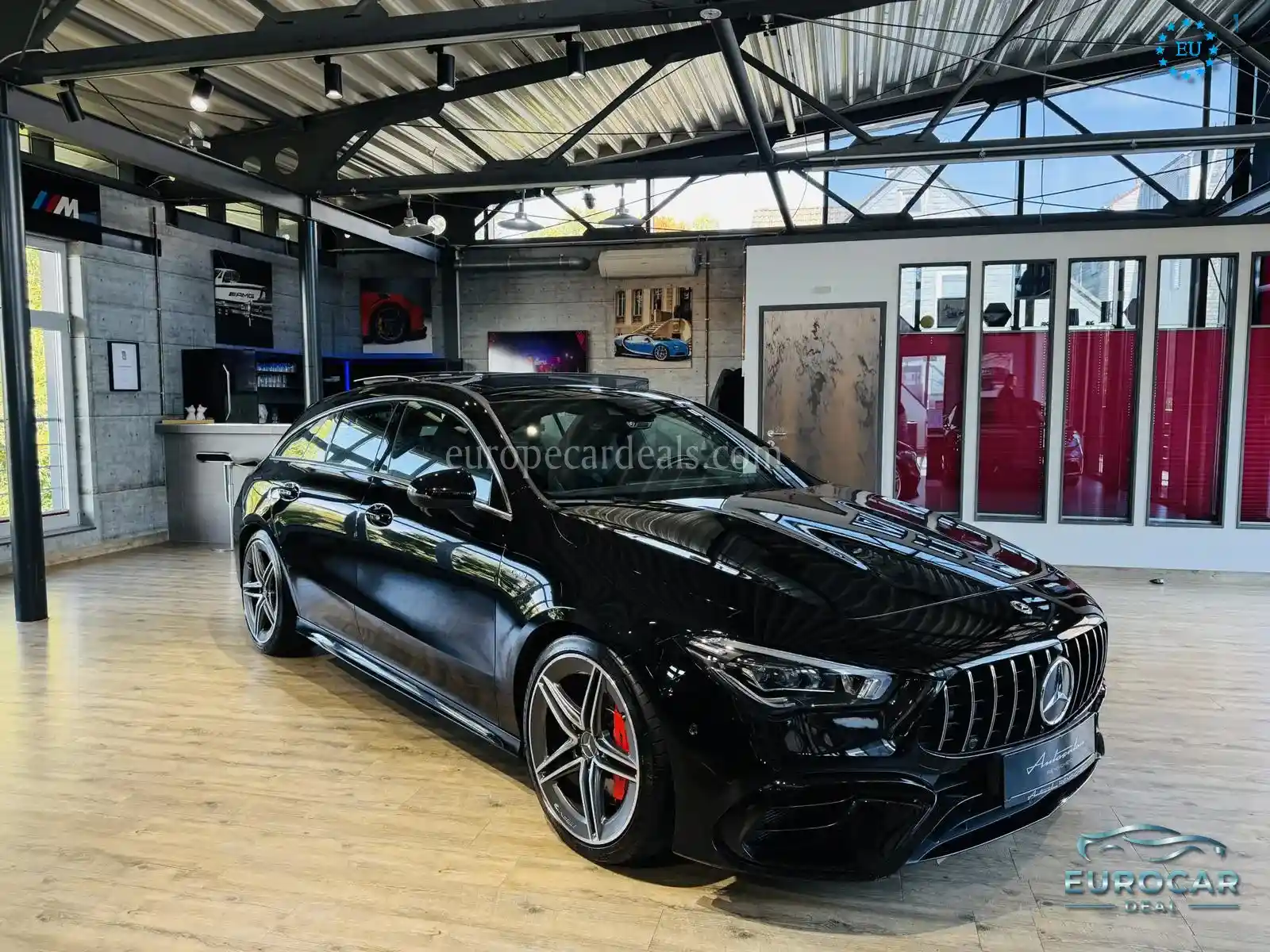 Mercedes-Benz CLA 45 AMG Shooting Brake