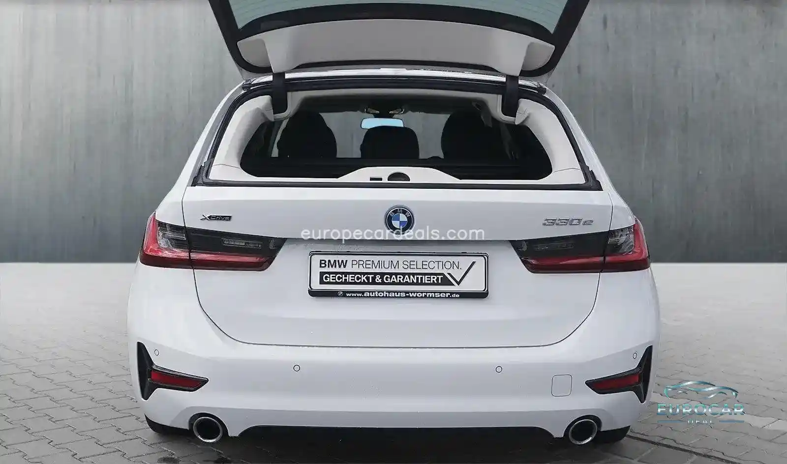 BMW 330