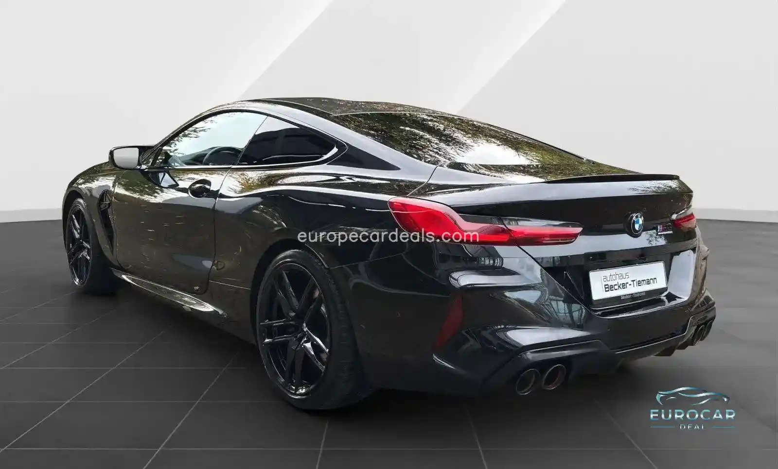 BMW M8