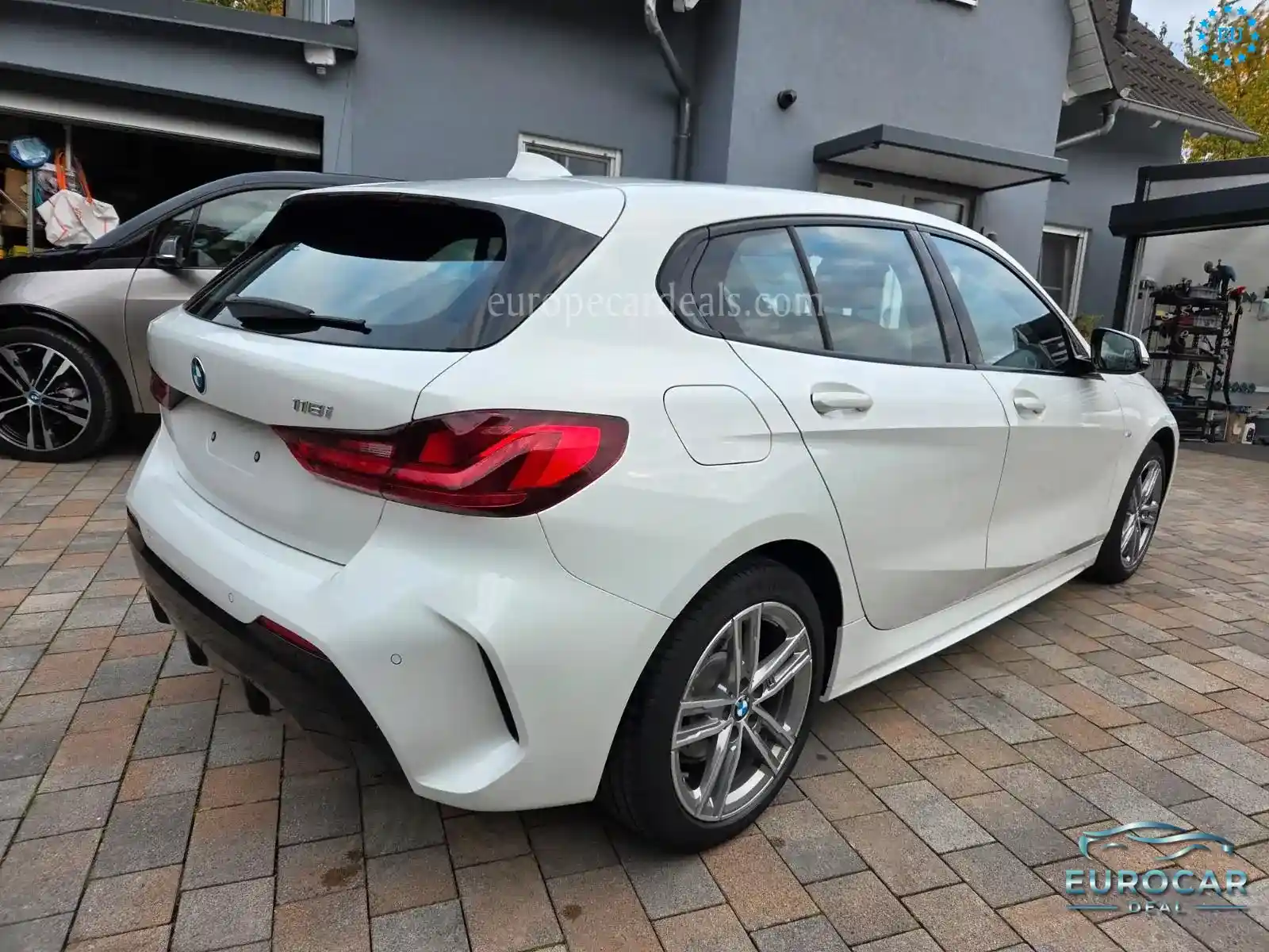 BMW 118
