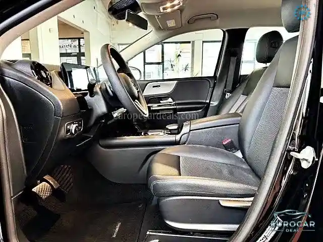 Mercedes-Benz B 250