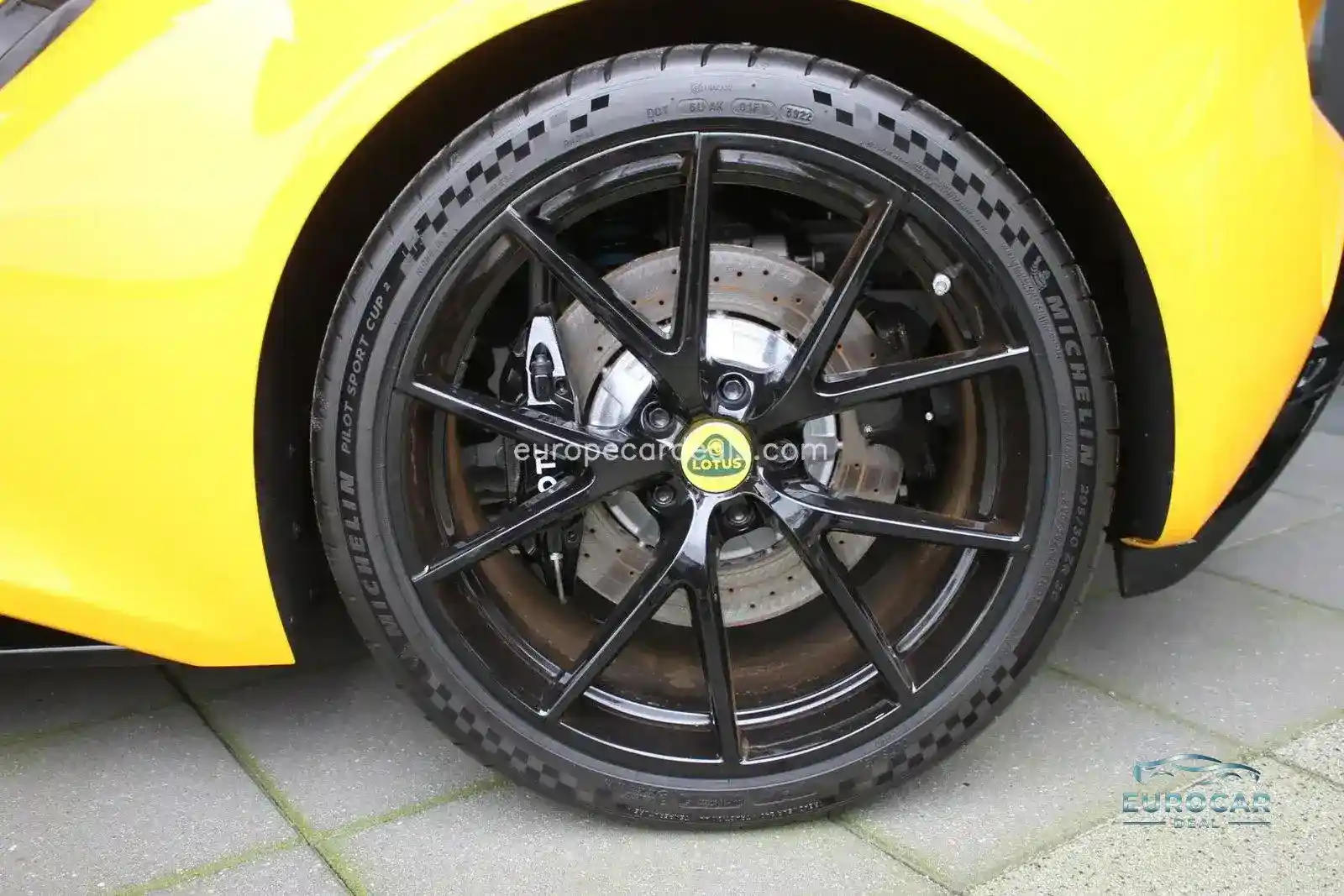 Lotus Emira