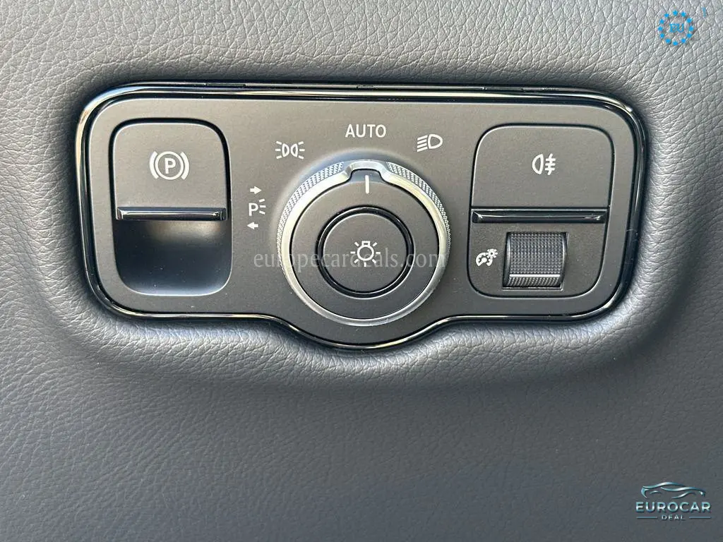 Mercedes-Benz V 220