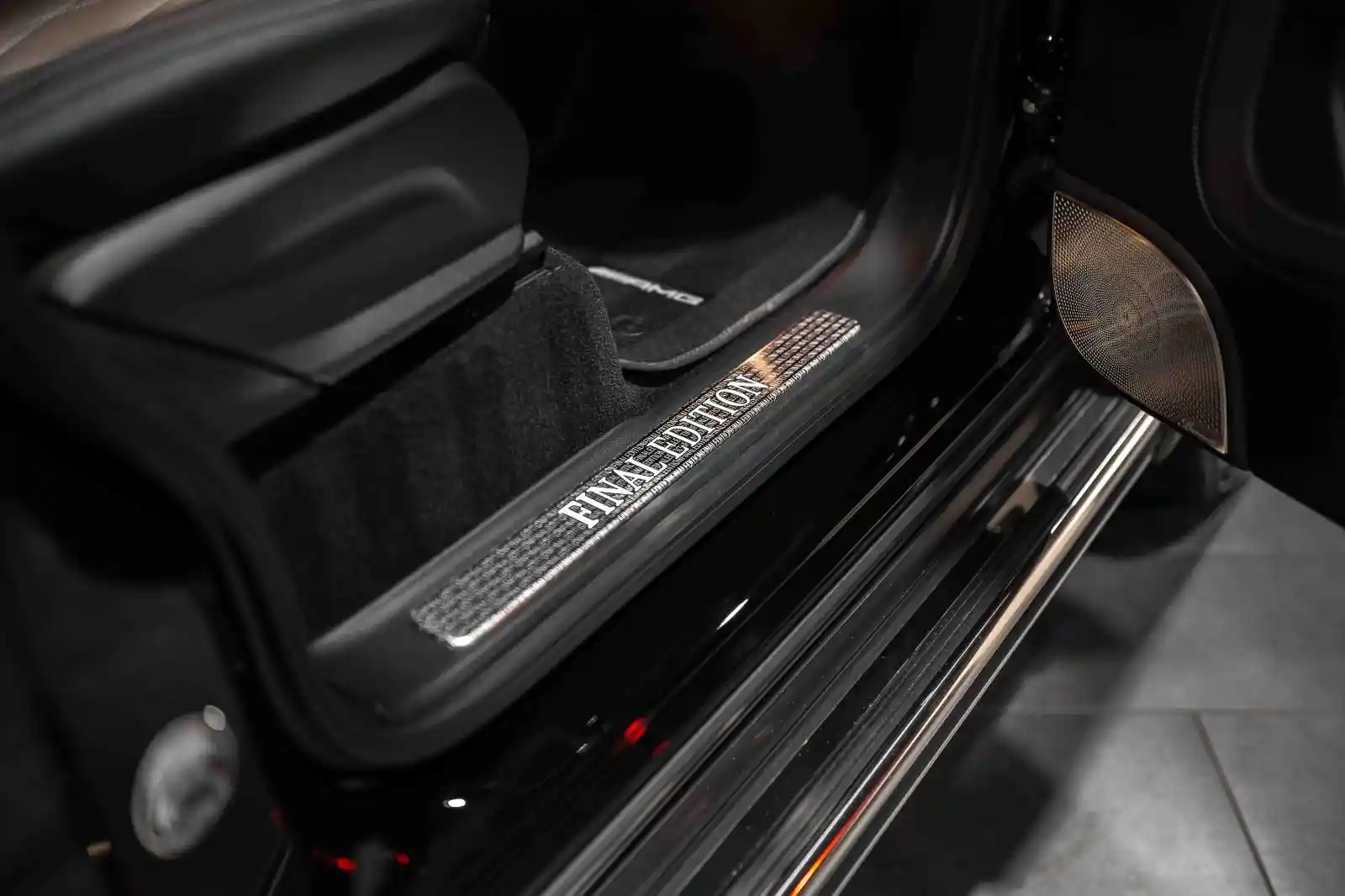 Mercedes-Benz G 500