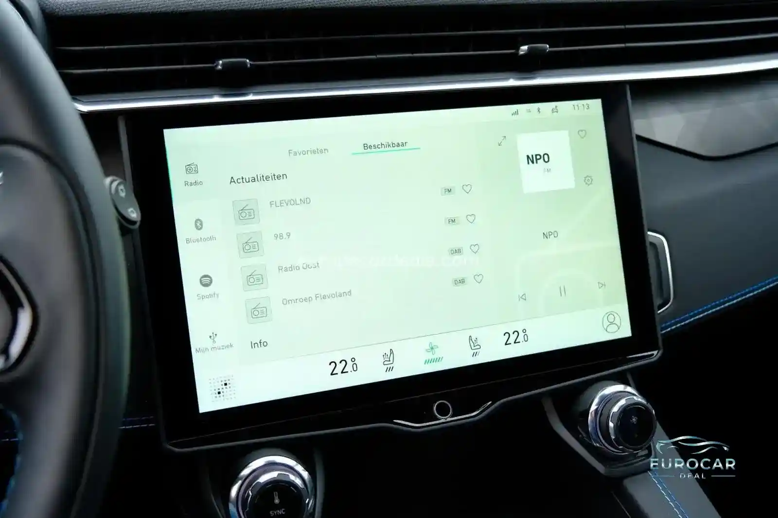 Lynk&Co 01