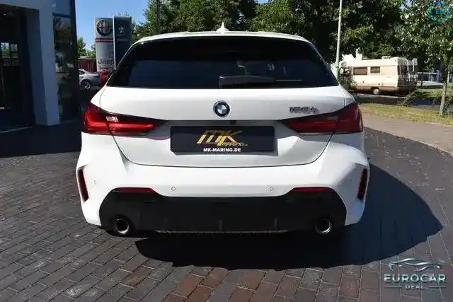 BMW 128