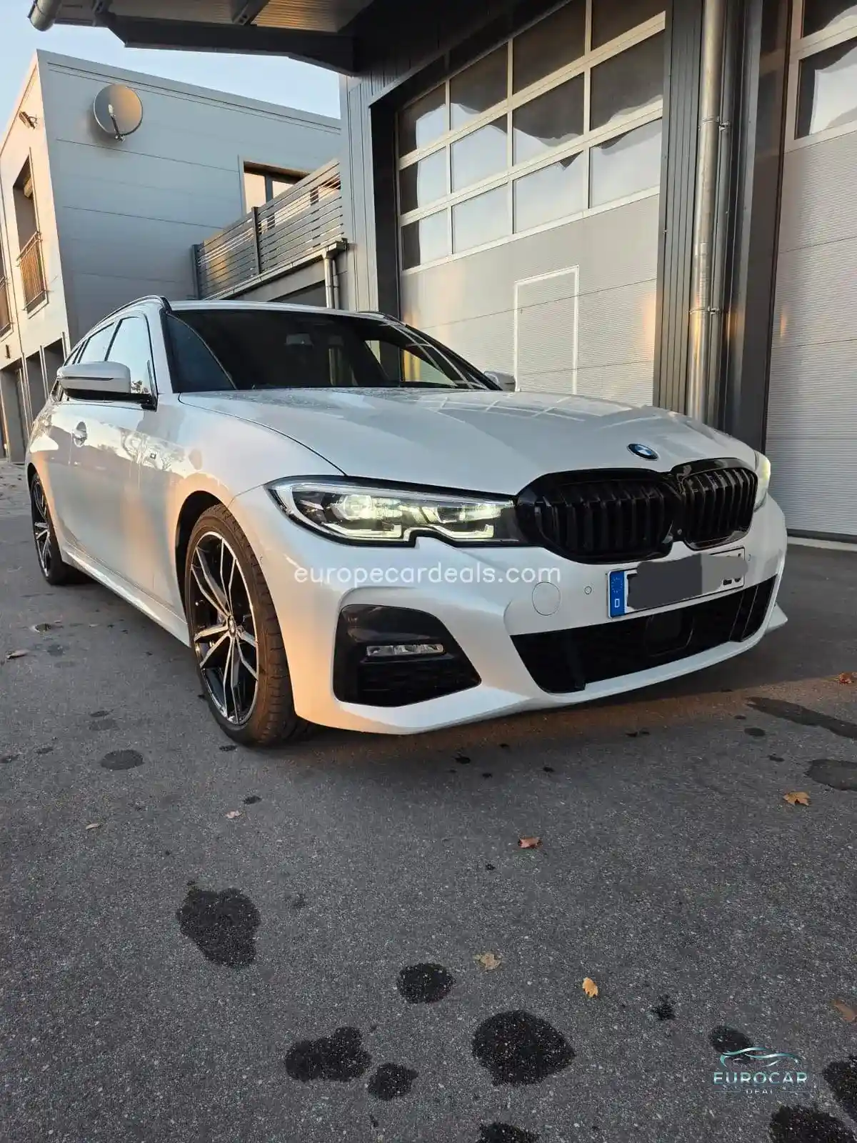 BMW 330