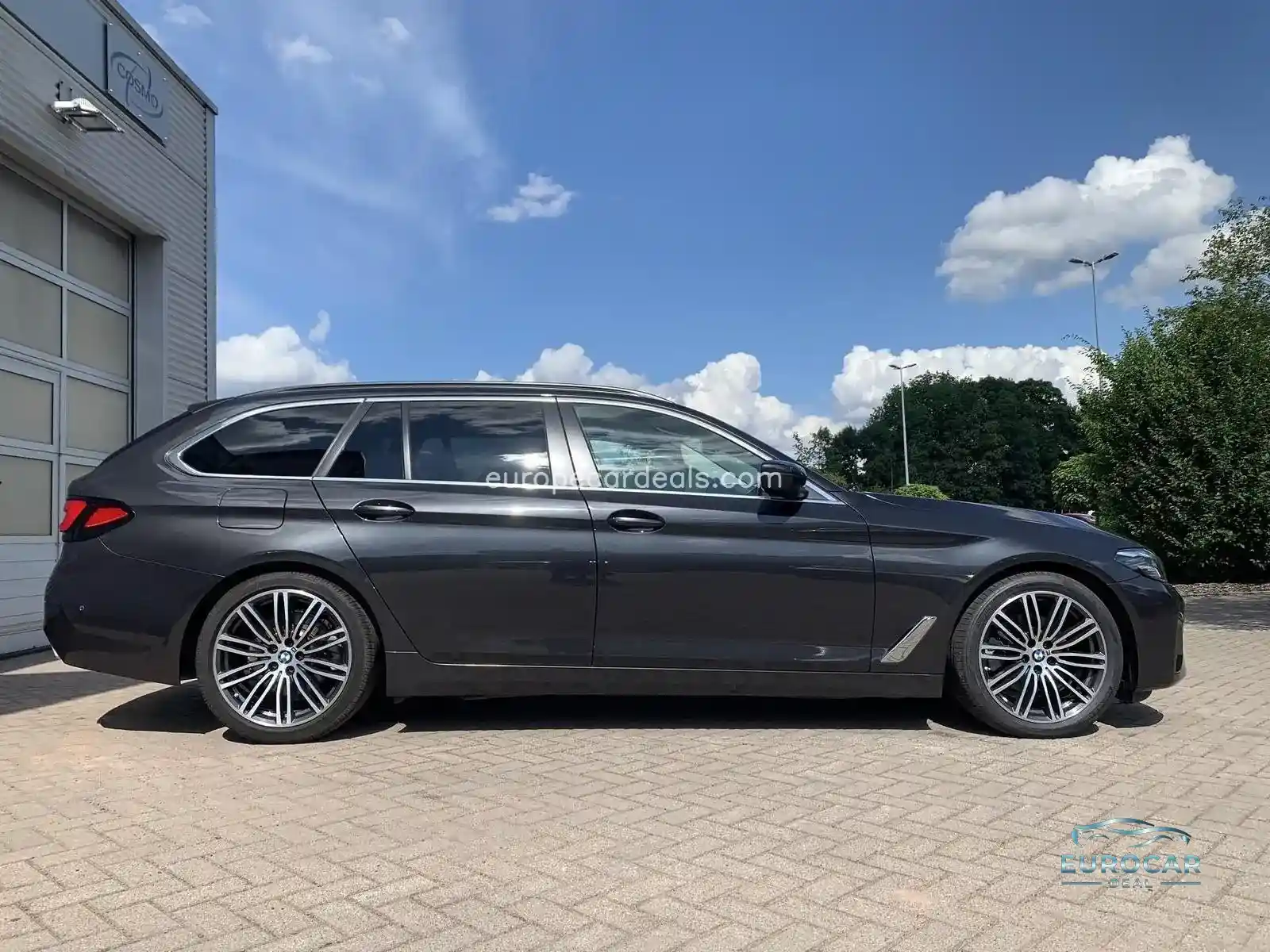 BMW 520