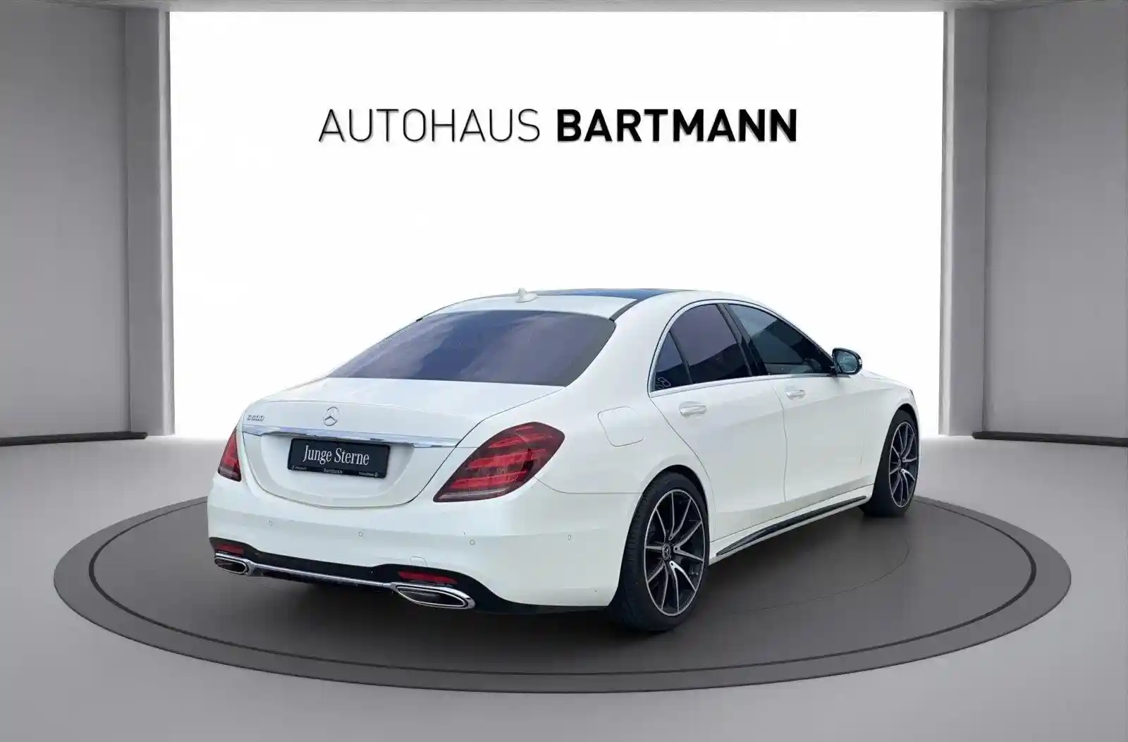 Mercedes-Benz S 500