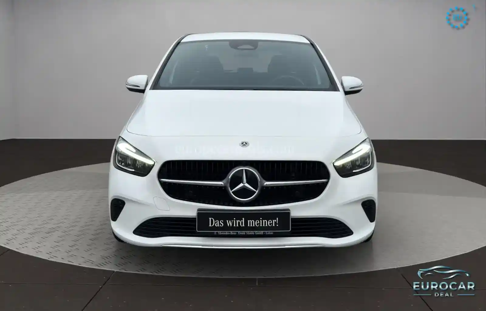 Mercedes-Benz B 180