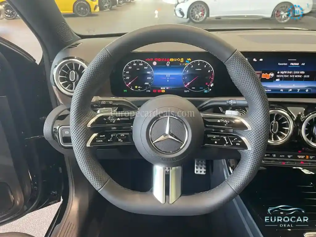 Mercedes-Benz A 220
