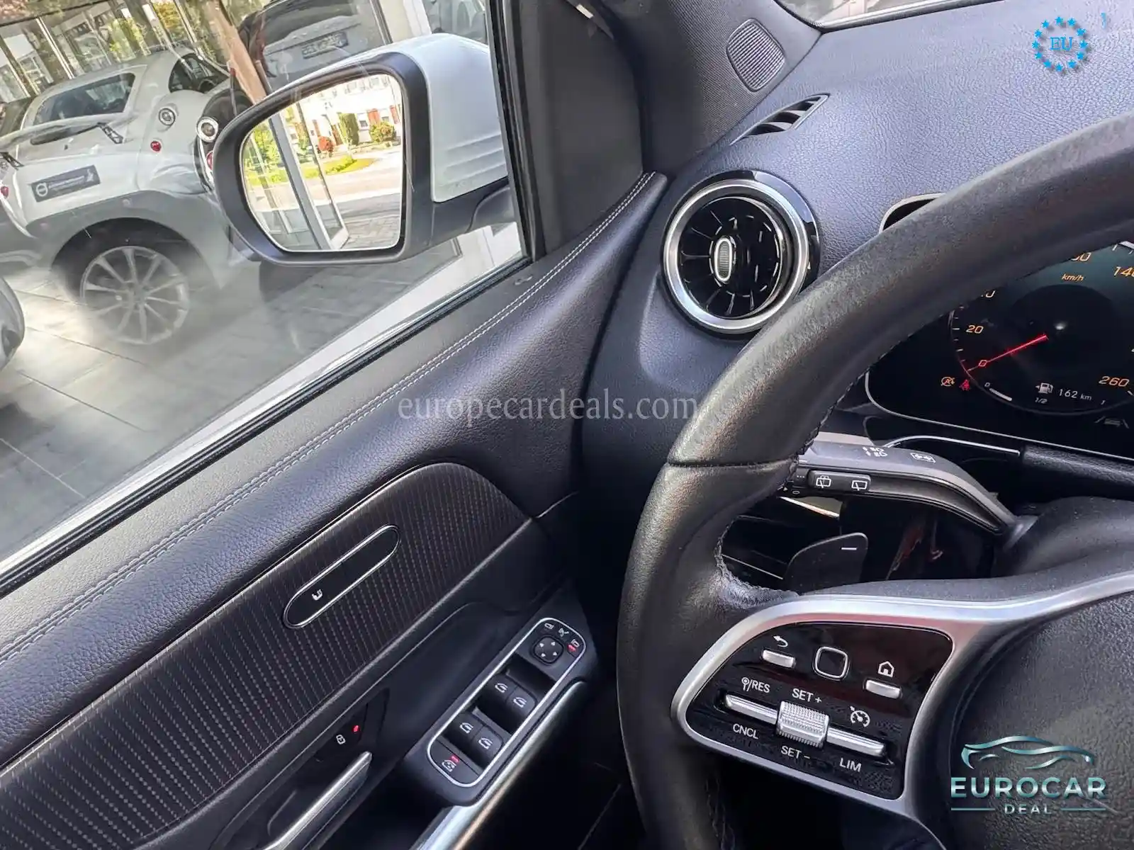 Mercedes-Benz B 220