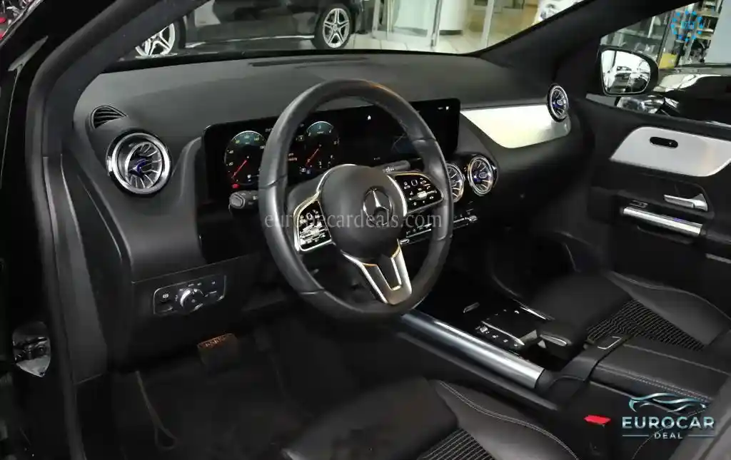 Mercedes-Benz B 220