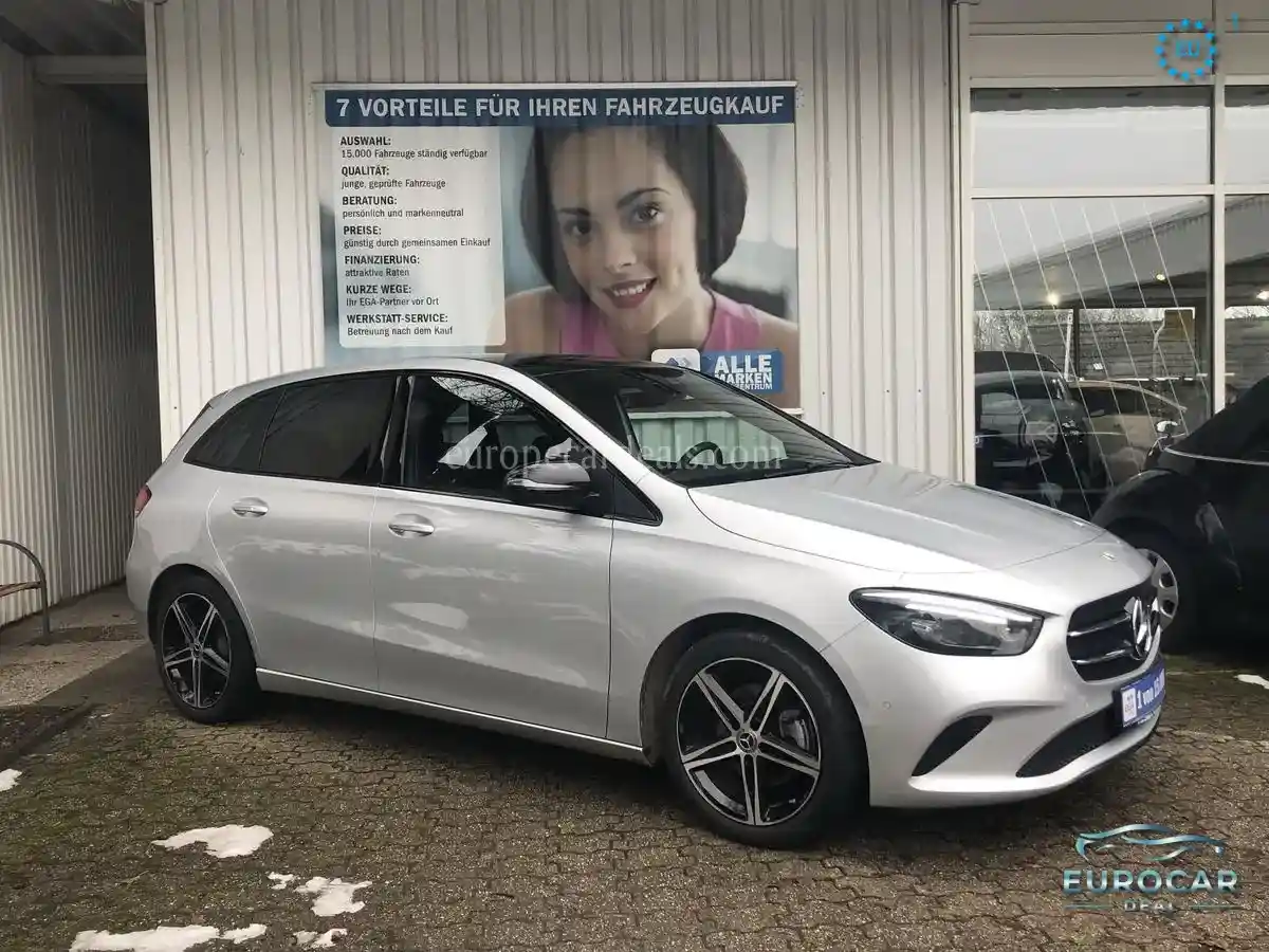Mercedes-Benz B 200
