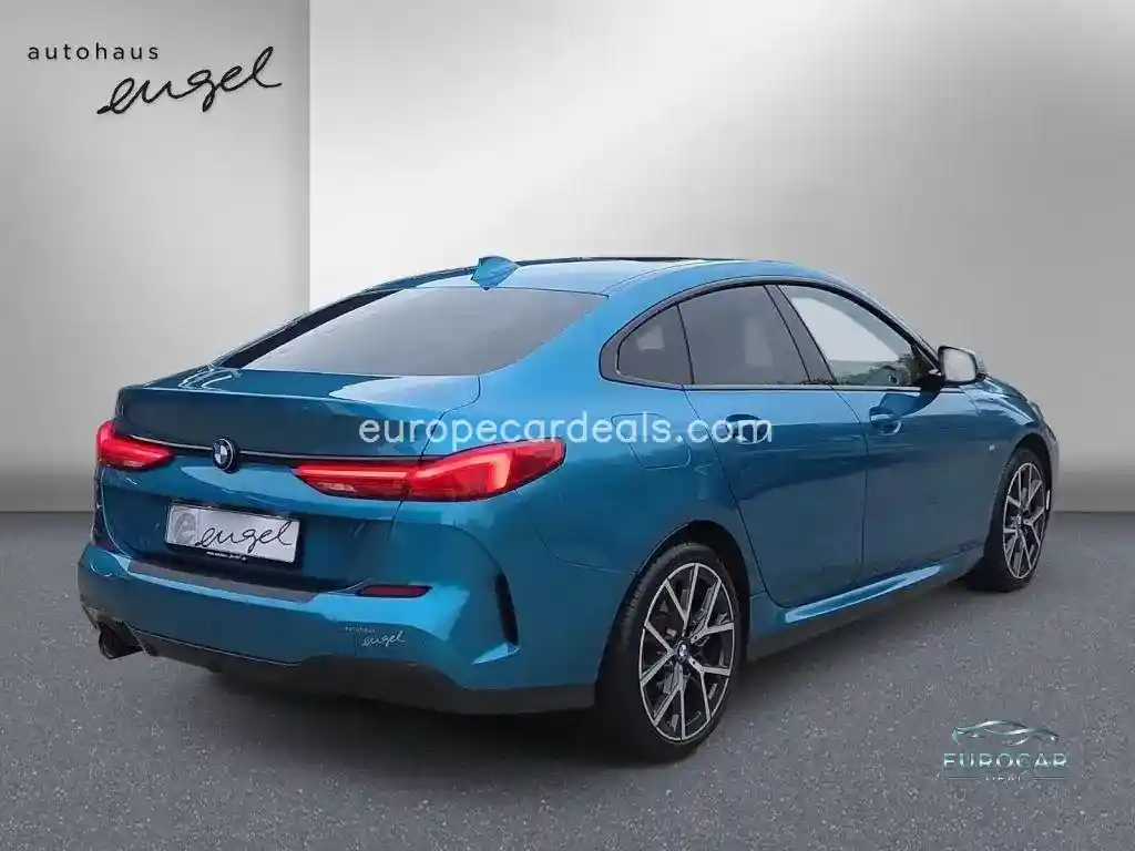 BMW 218