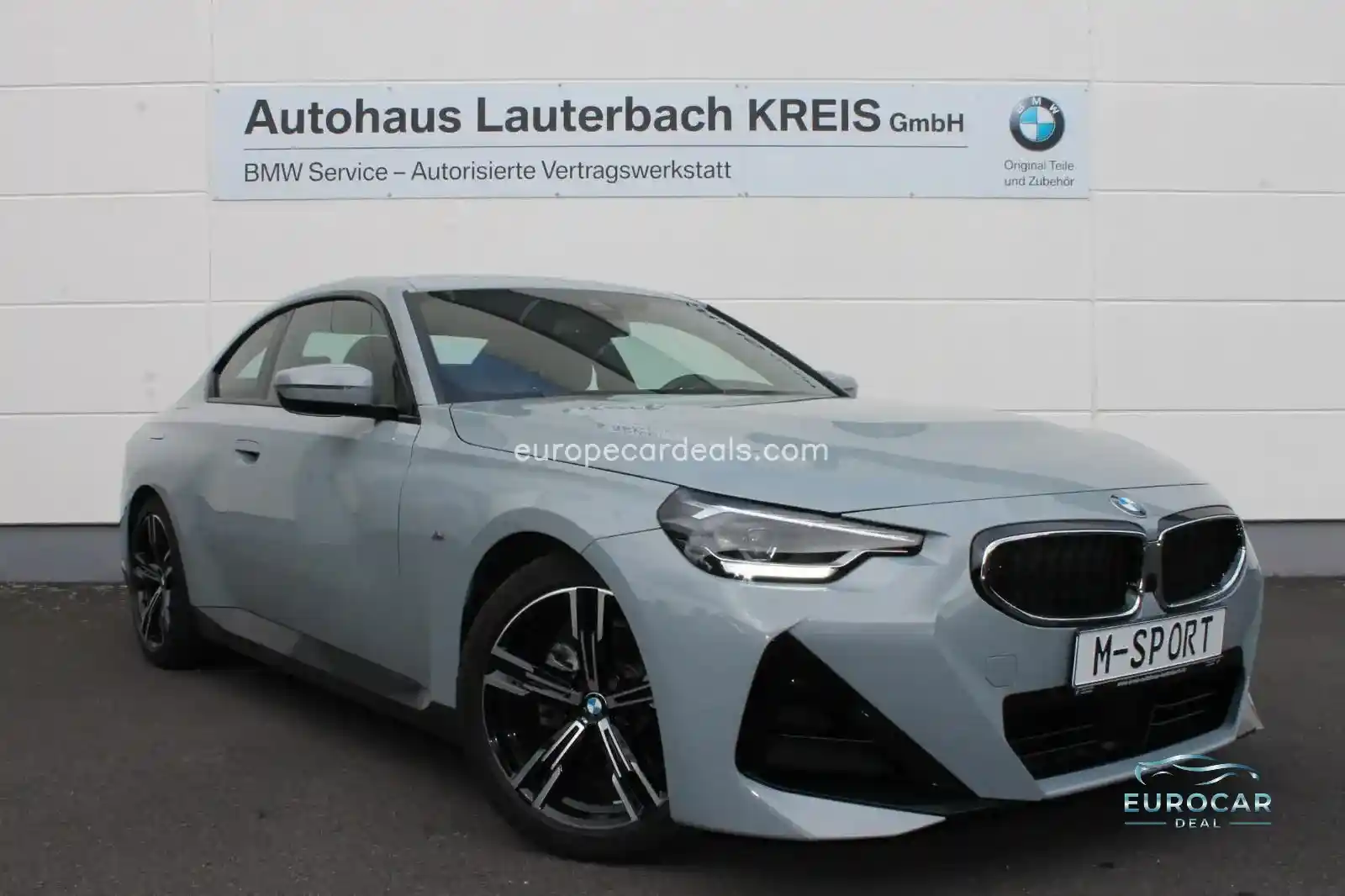 BMW 220