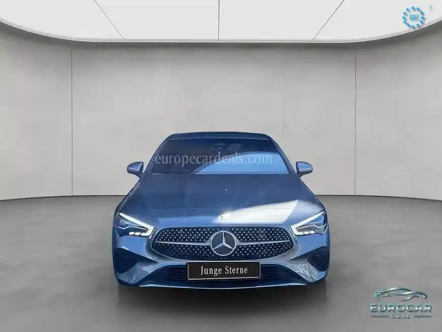 Mercedes-Benz CLA 180