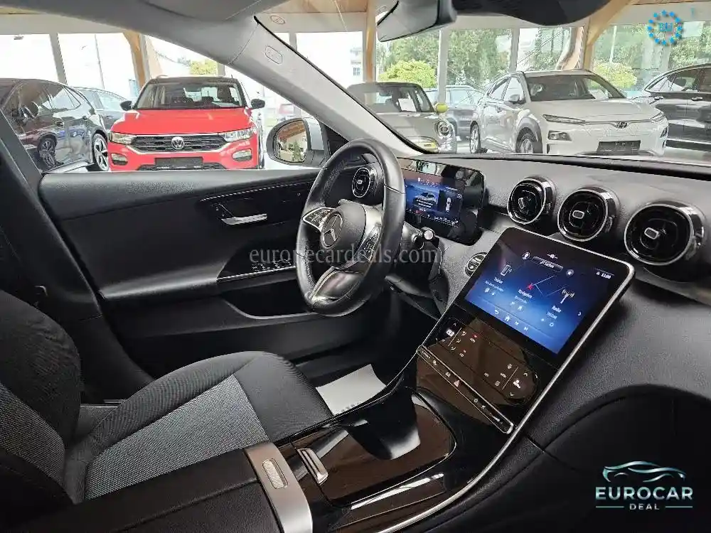 Mercedes-Benz C 220