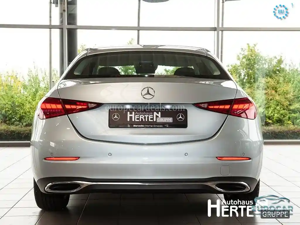 Mercedes-Benz C 180