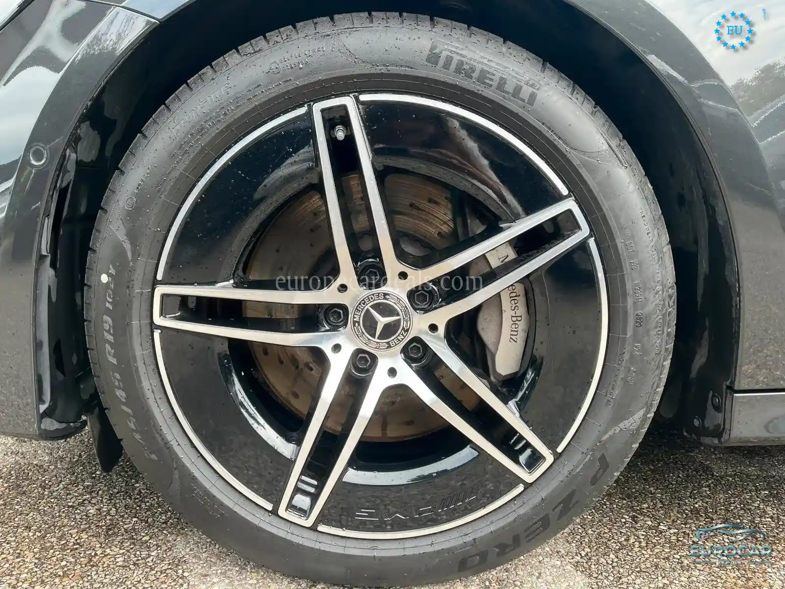 Mercedes-Benz E 200