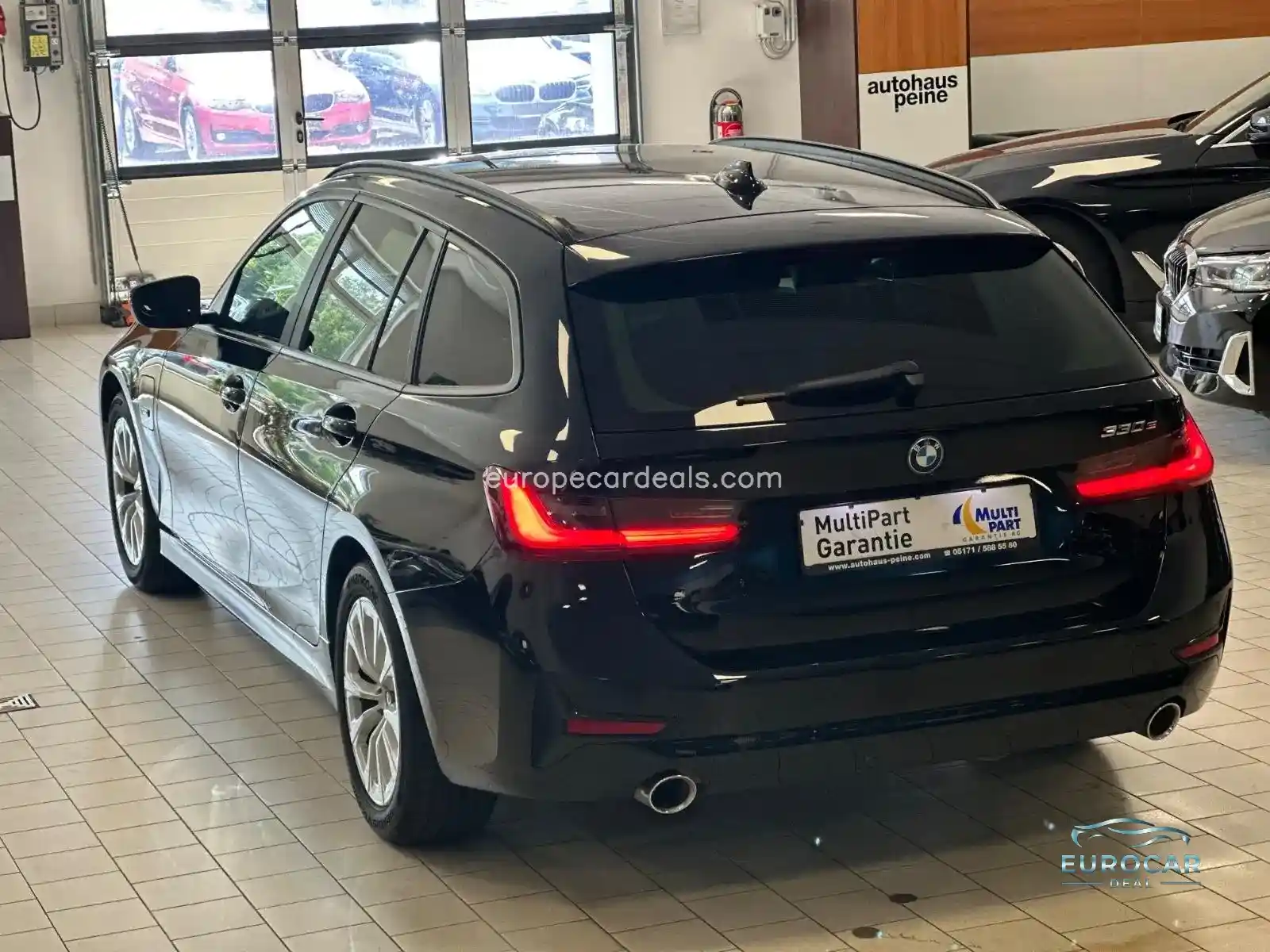 BMW 330