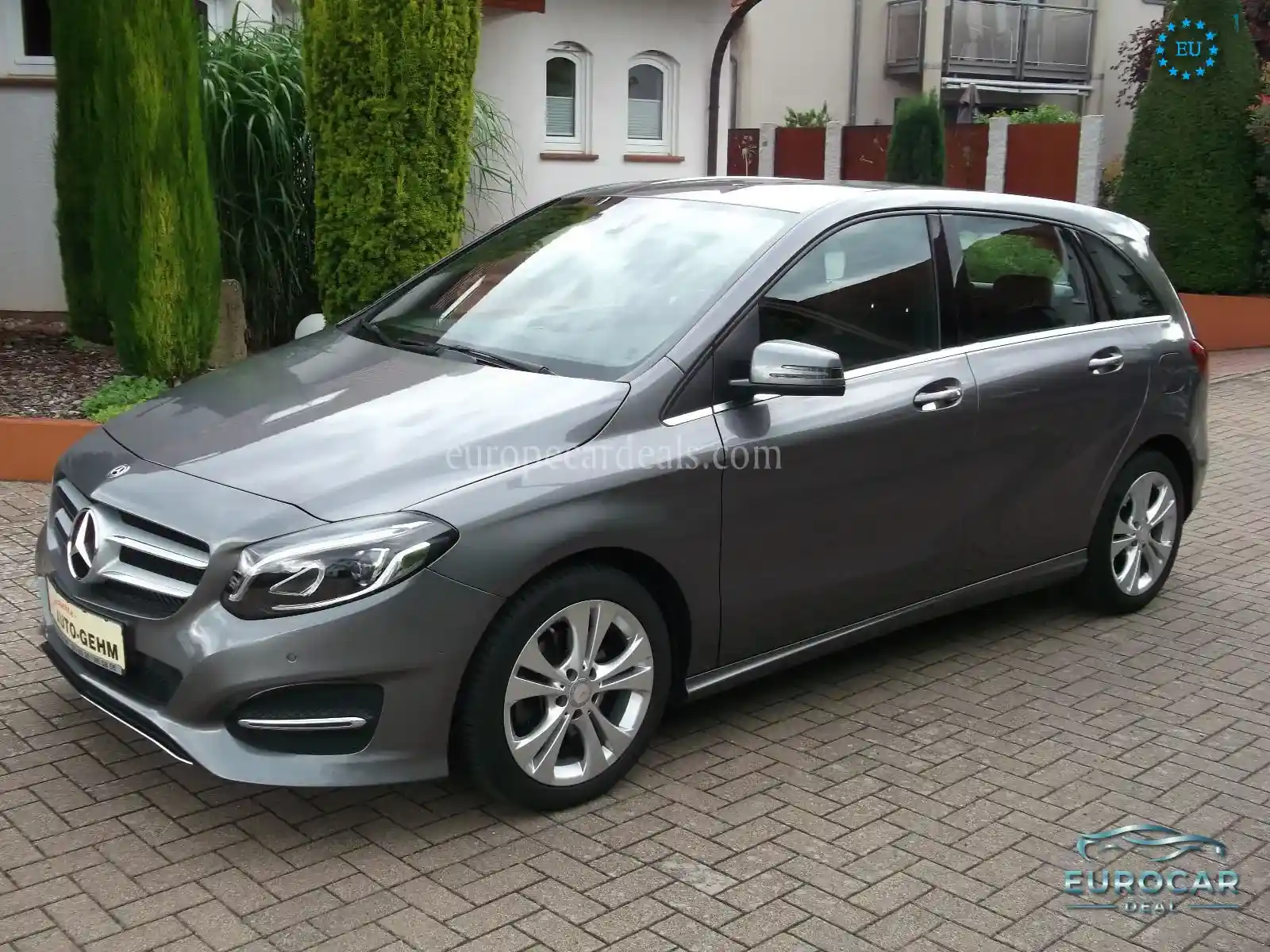 Mercedes-Benz B 200