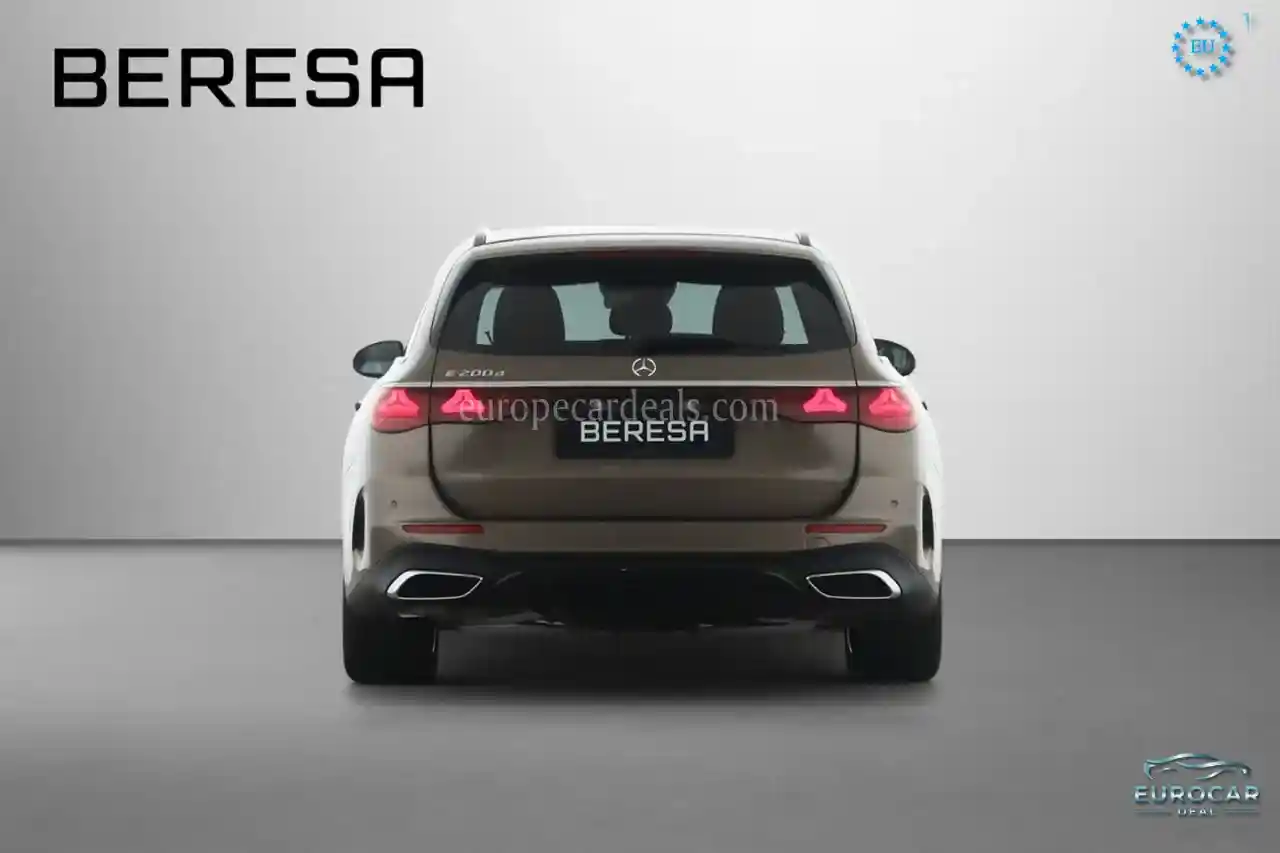 Mercedes-Benz E 200