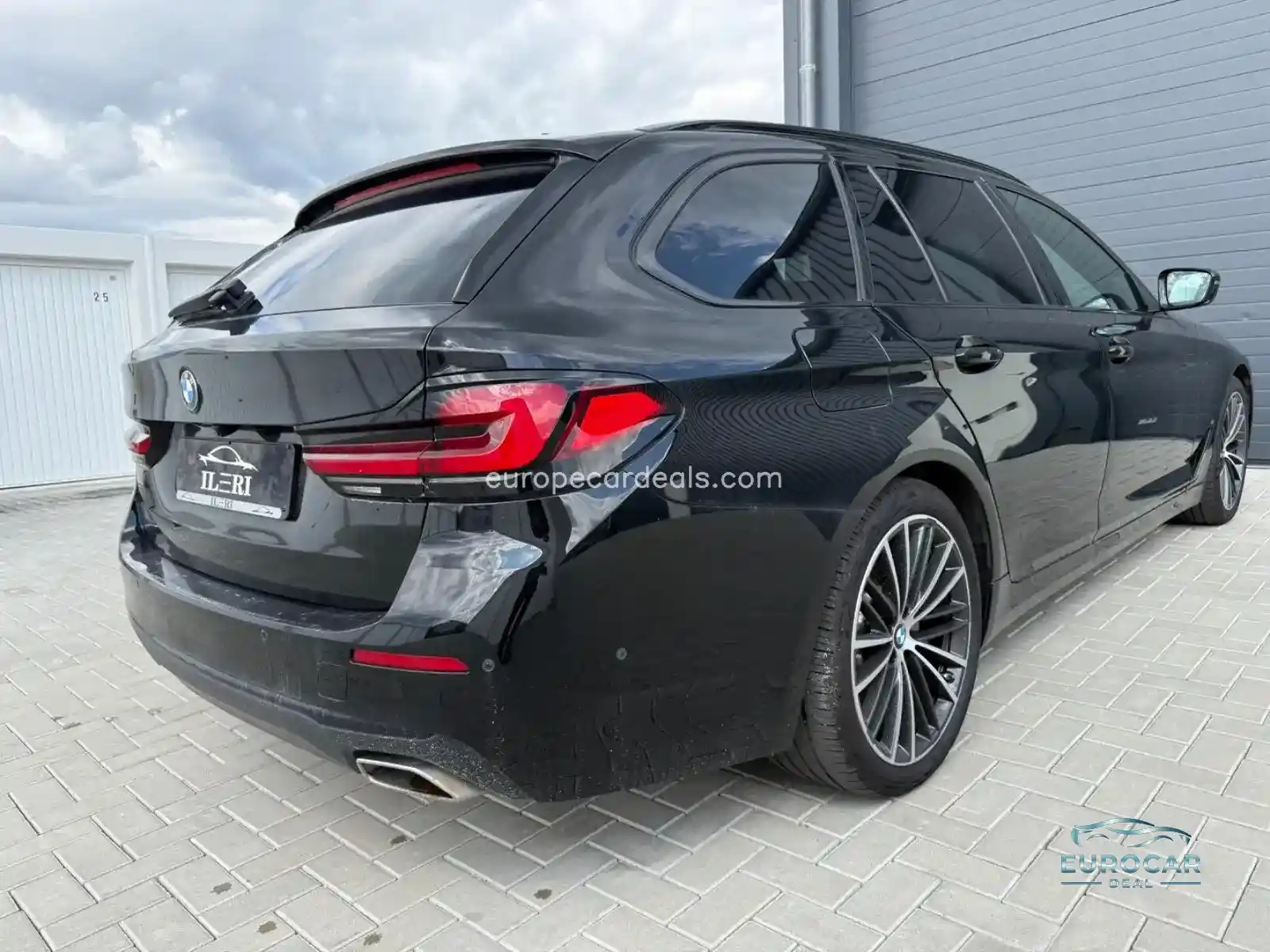 BMW 520