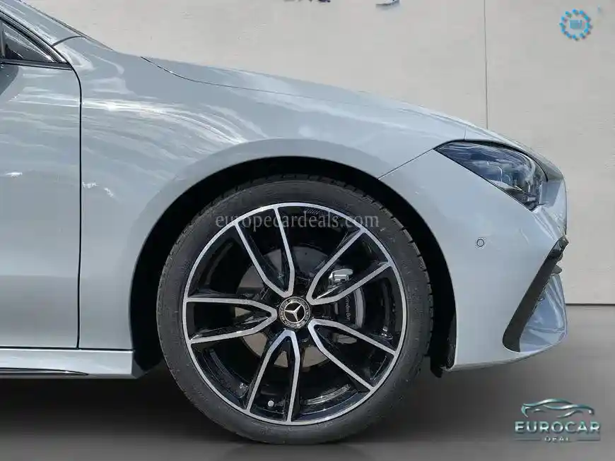 Mercedes-Benz CLA 180