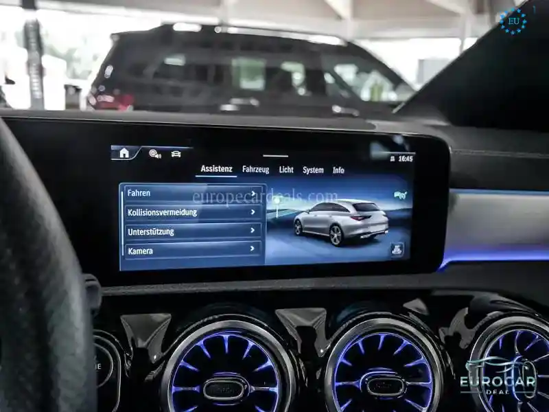 Mercedes-Benz CLA 200 Shooting Brake