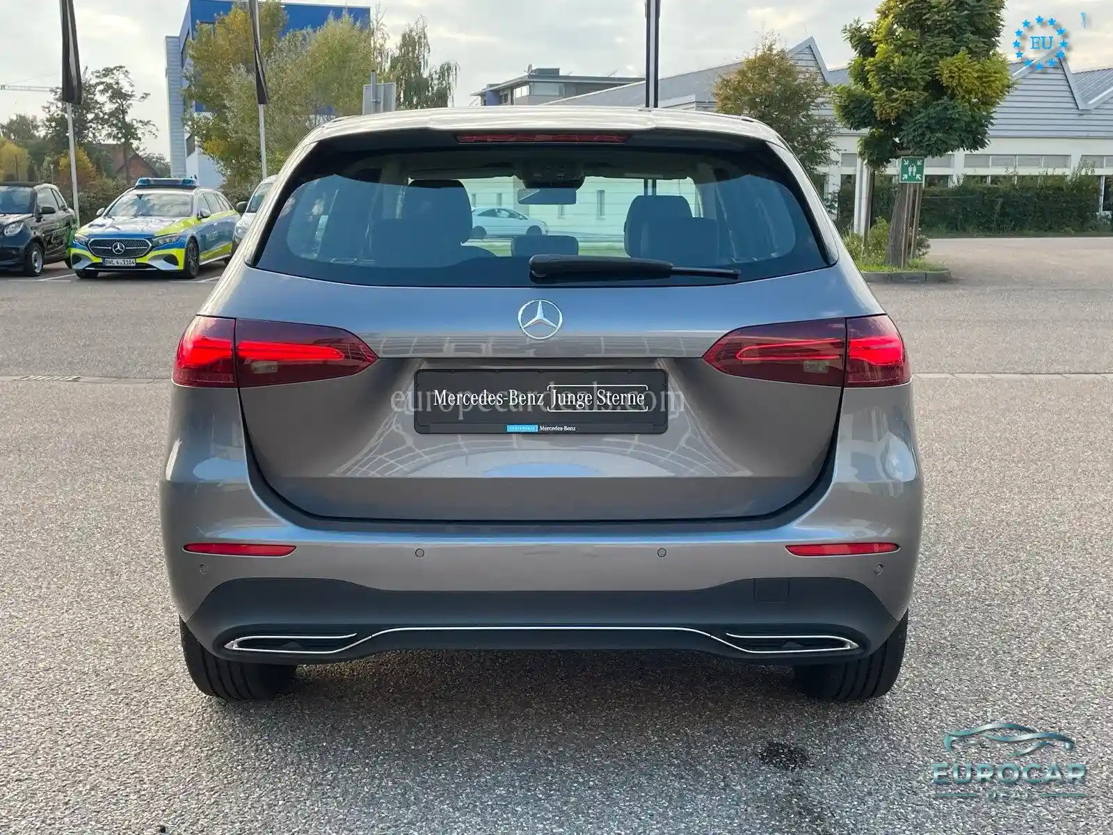 Mercedes-Benz B 200