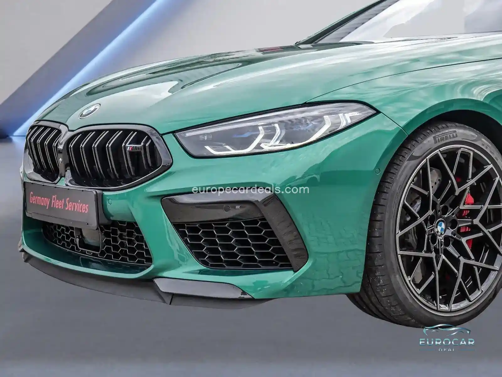 BMW M8