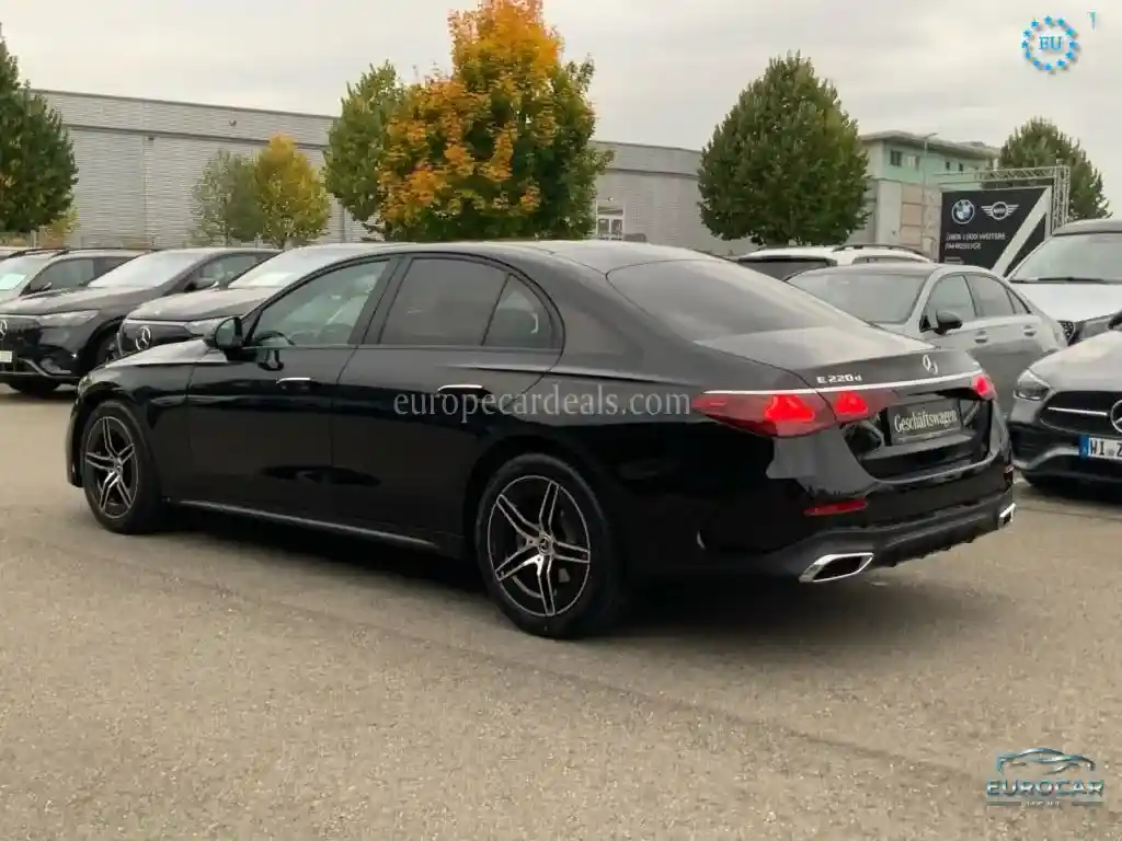 Mercedes-Benz E 220