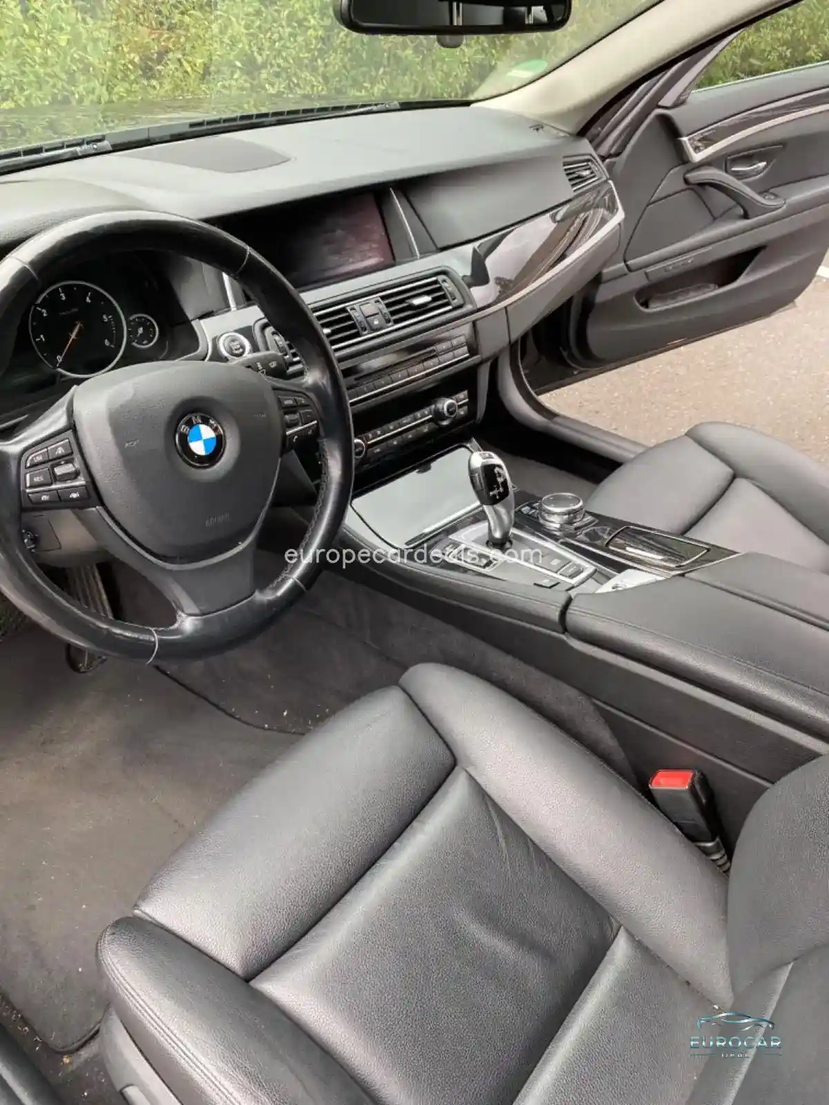 BMW 525