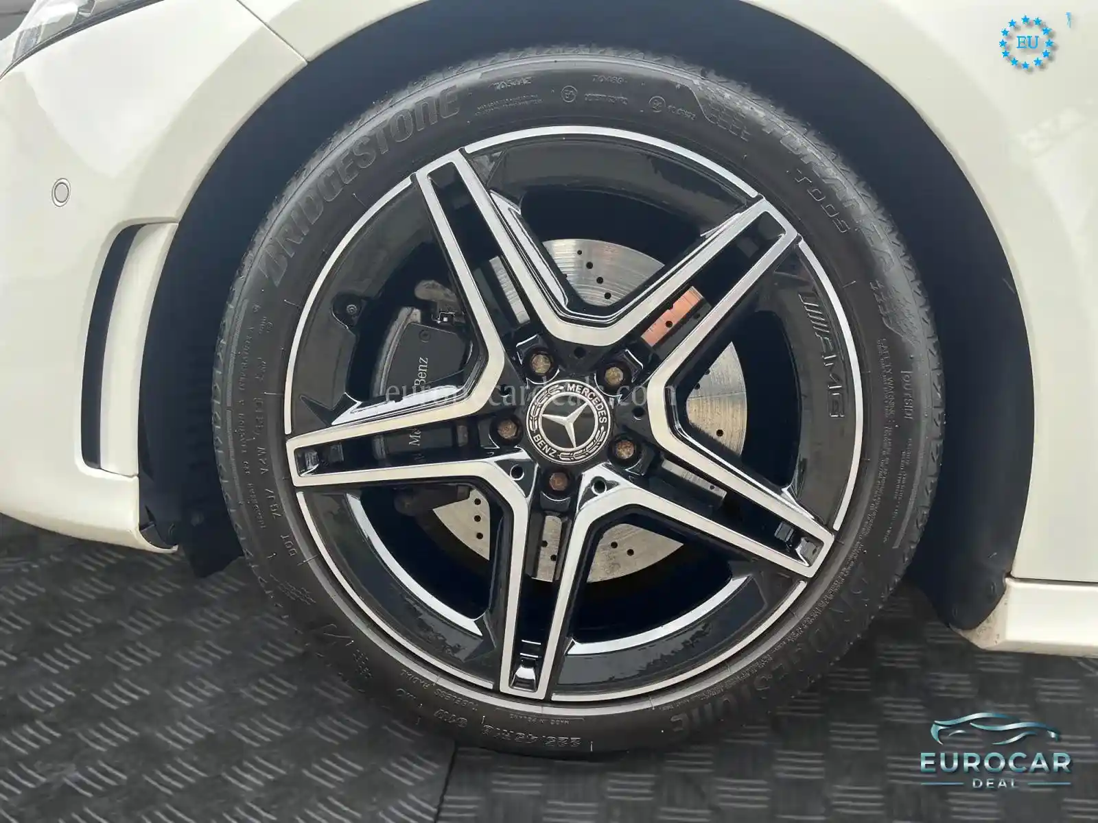 Mercedes-Benz A 220