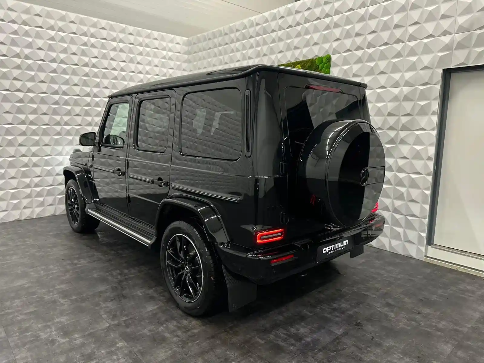 Mercedes-Benz G 500