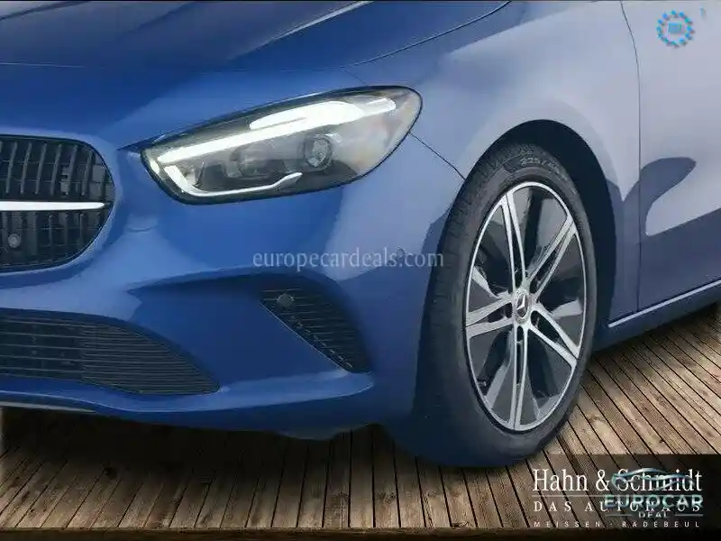 Mercedes-Benz B 200