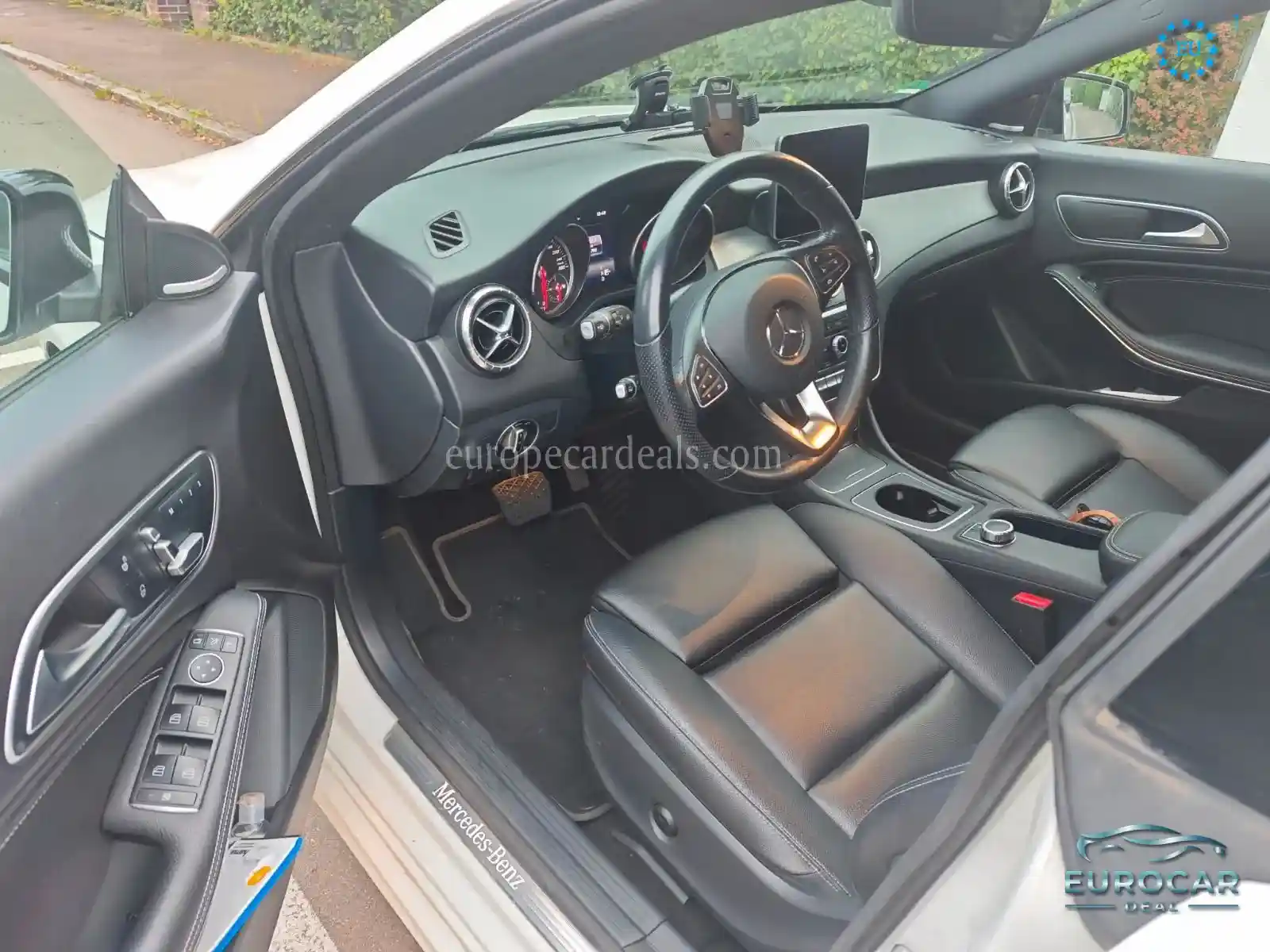 Mercedes-Benz CLA 200 Shooting Brake