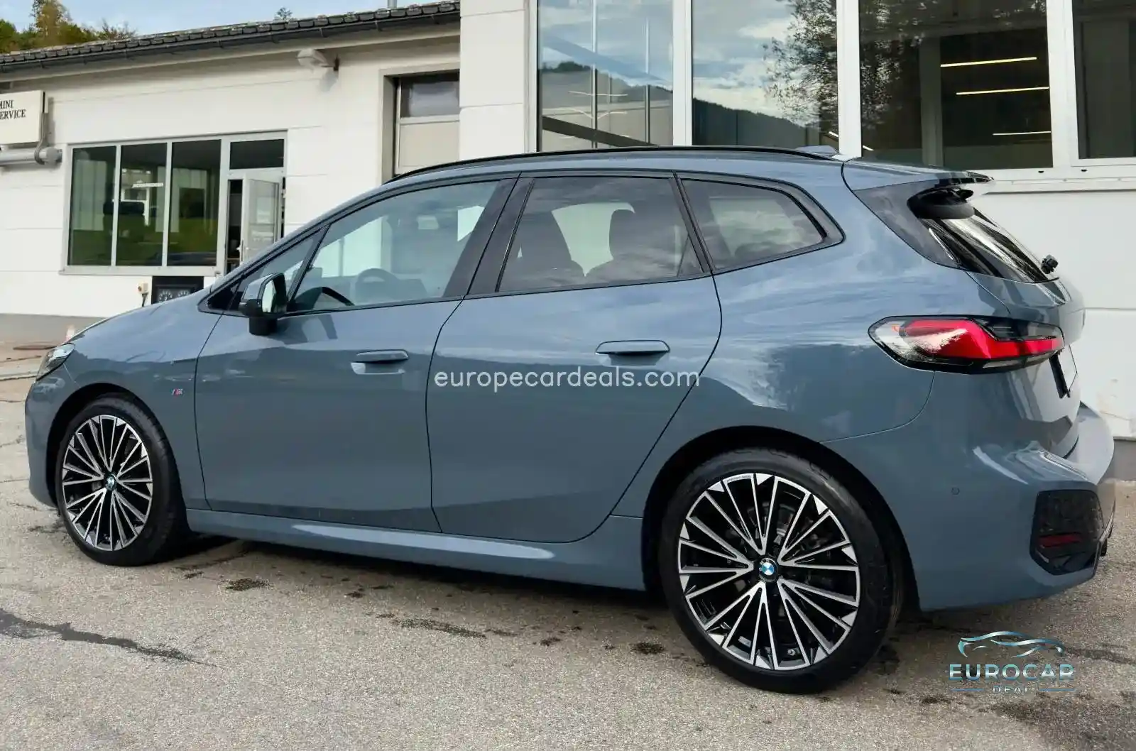BMW 218