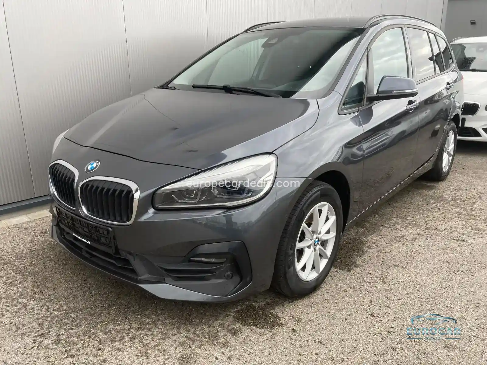 BMW 216
