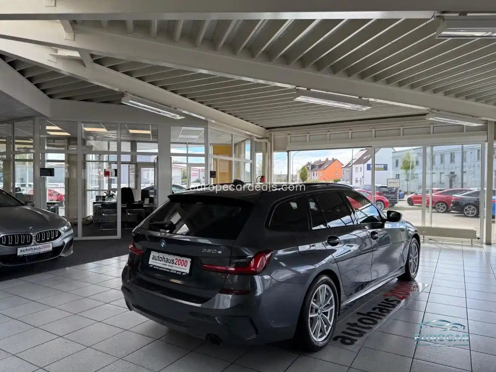 BMW 320