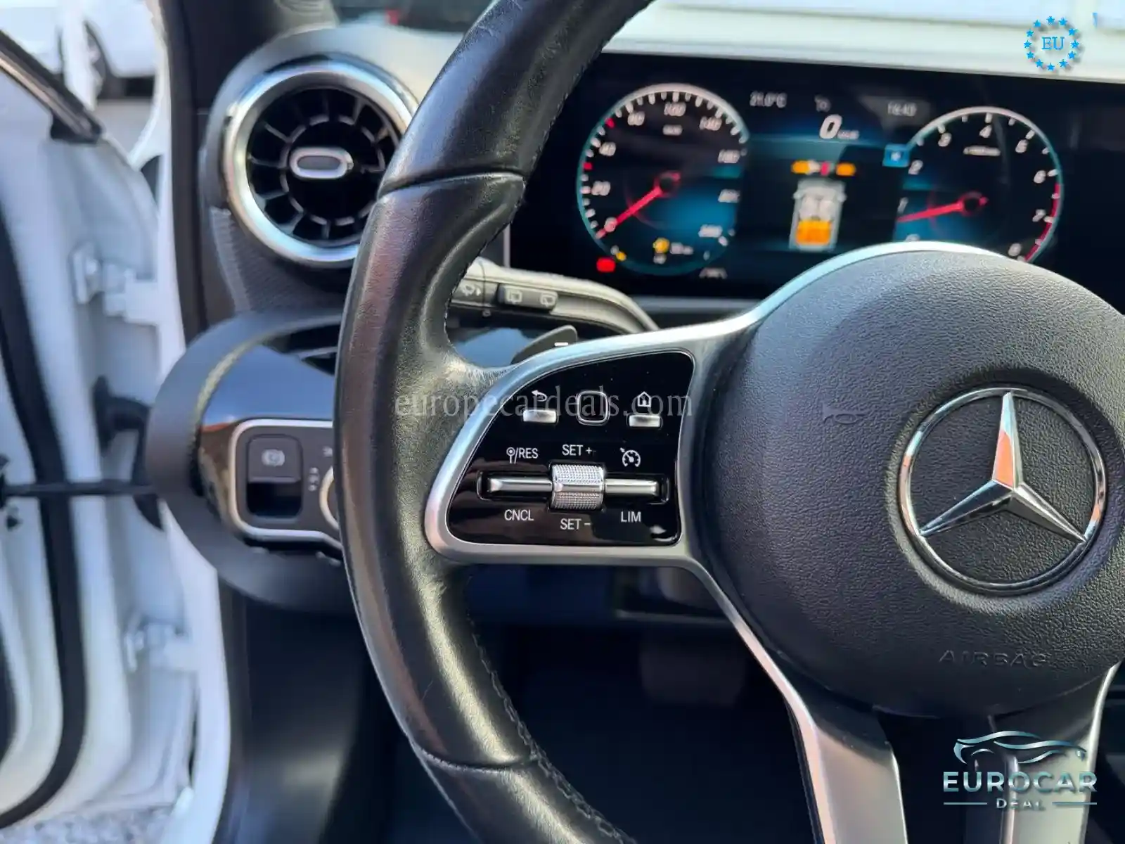 Mercedes-Benz A 220